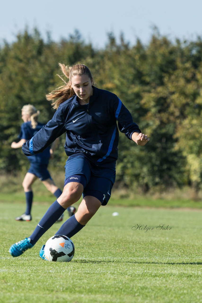 Bild 90 - B-Juniorinnen Krummesser SV - SV Henstedt Ulzburg : Ergebnis: 0:3